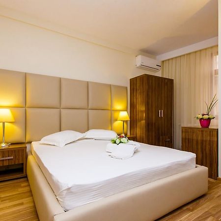 בוקרשט Hotel Corvaris חדר תמונה