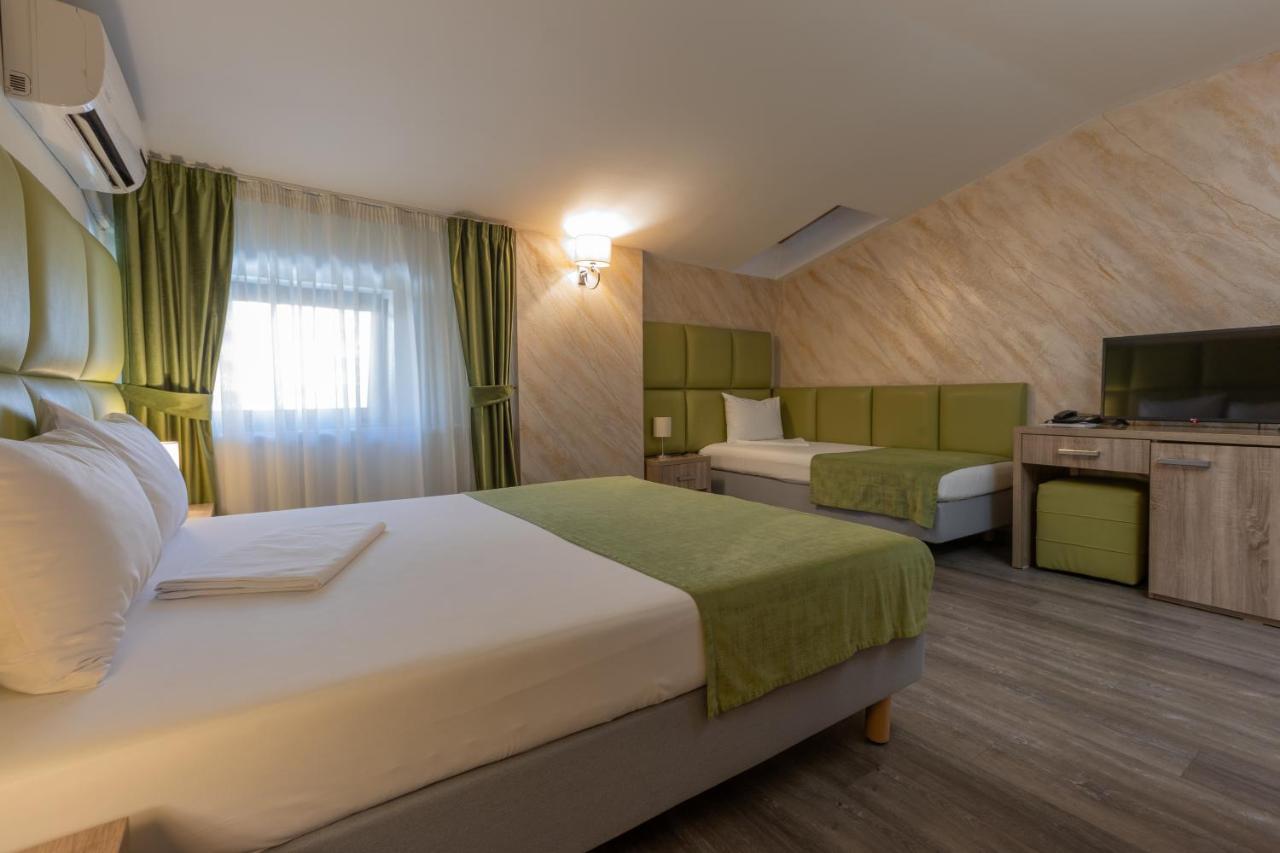 בוקרשט Hotel Corvaris מראה חיצוני תמונה