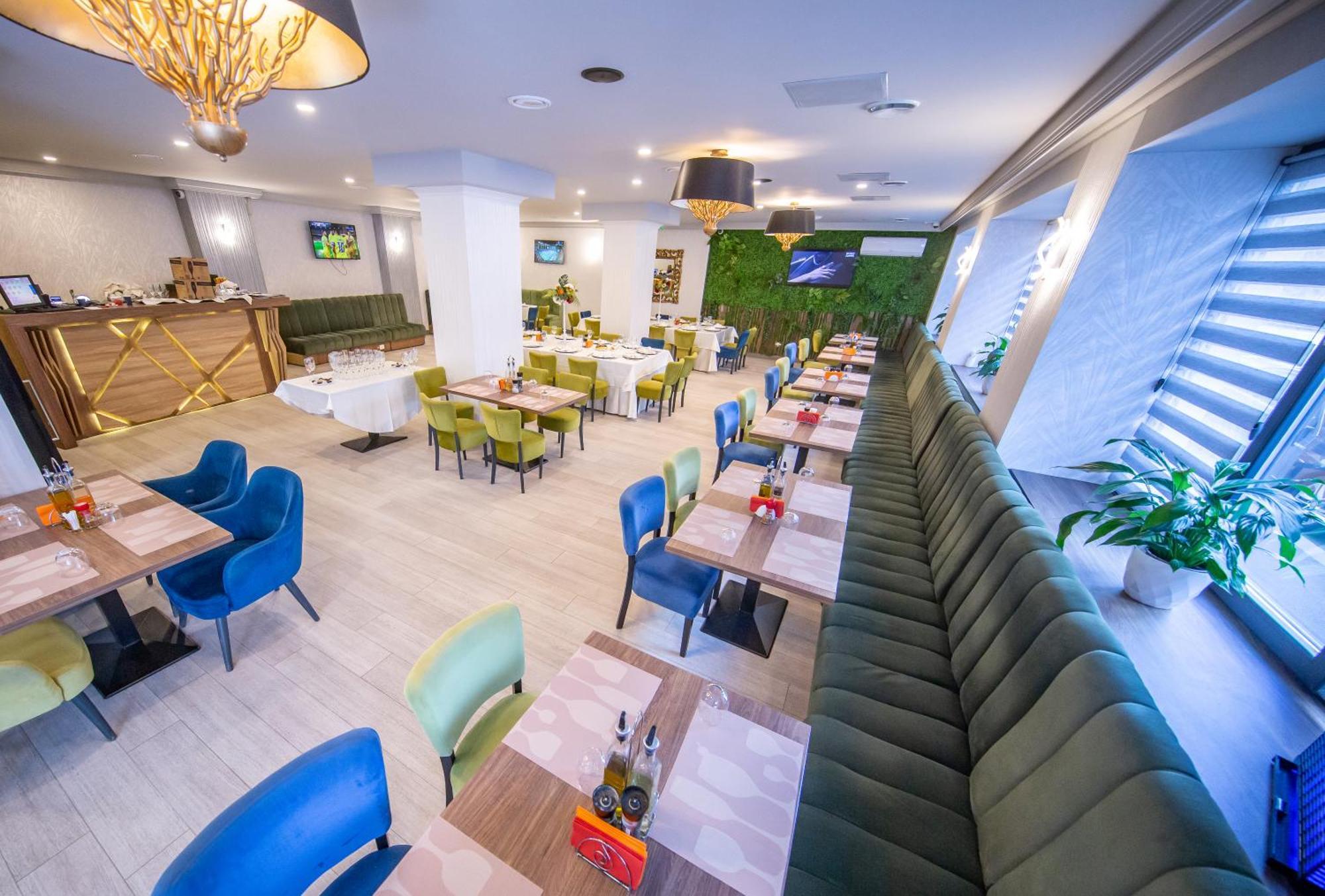 בוקרשט Hotel Corvaris מראה חיצוני תמונה
